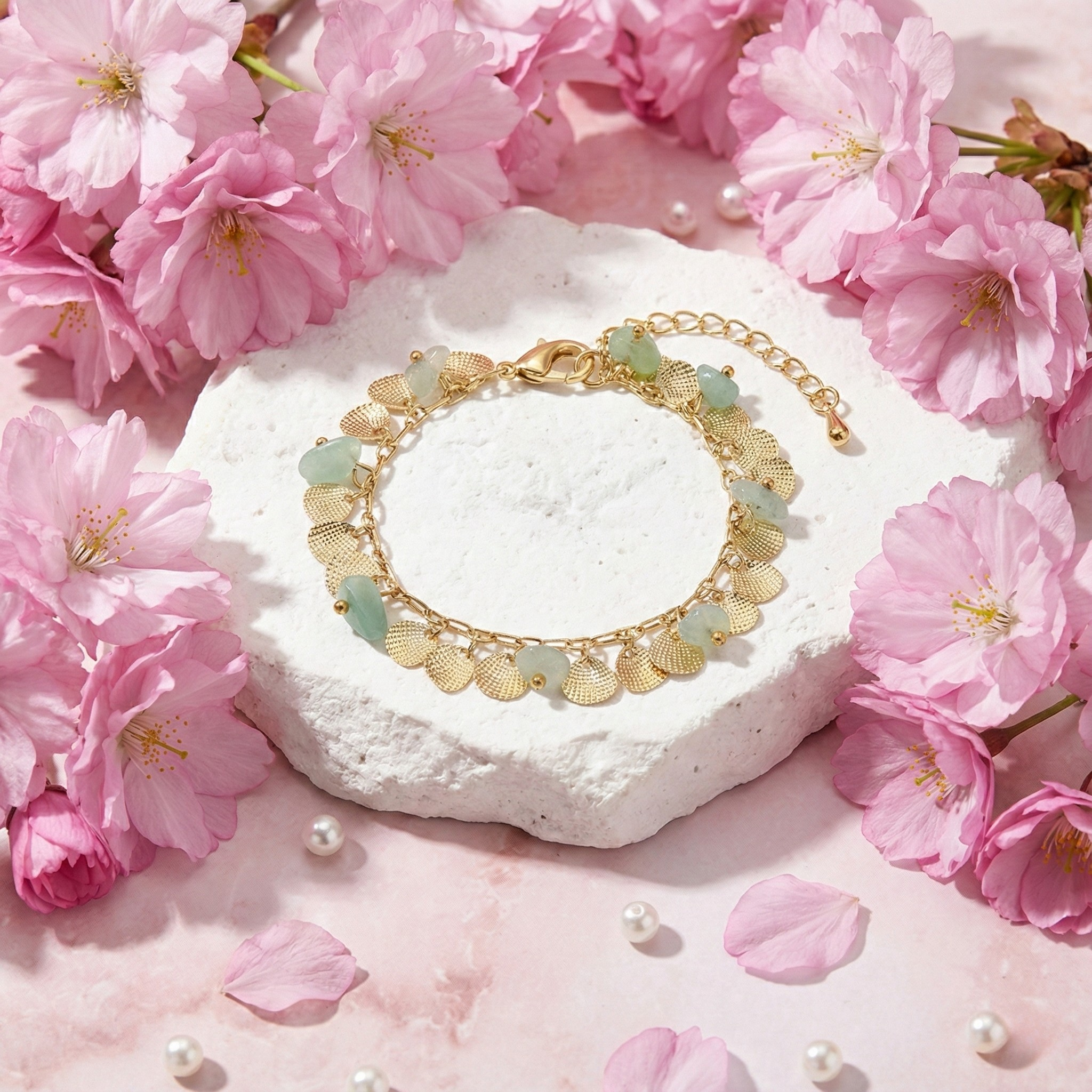 Green Shell Bracelet with adjustable green natural stone and gold-toned accents